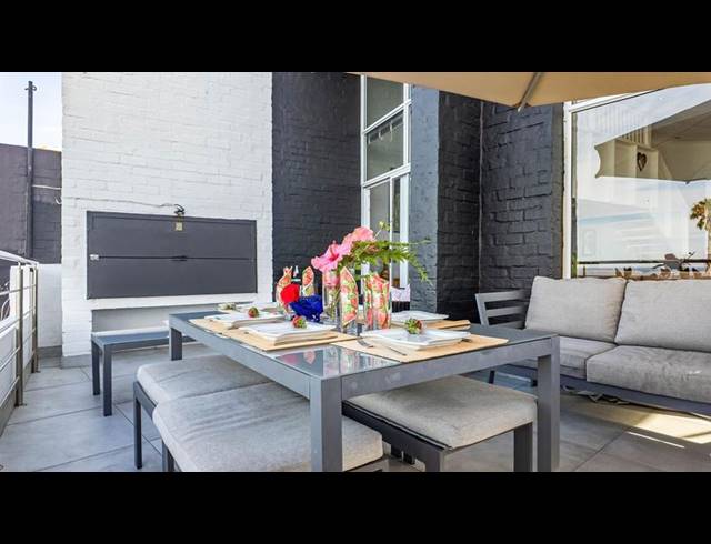 4 BEDROOM HOUSE FOR SALE IN SANTOS BAY